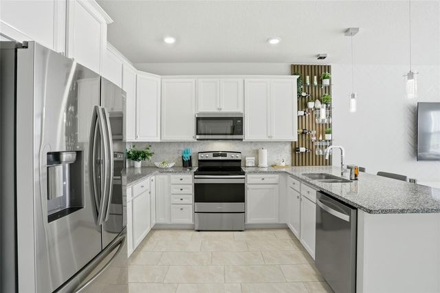 5066 CASPIAN STREET, St Cloud, FL 34771