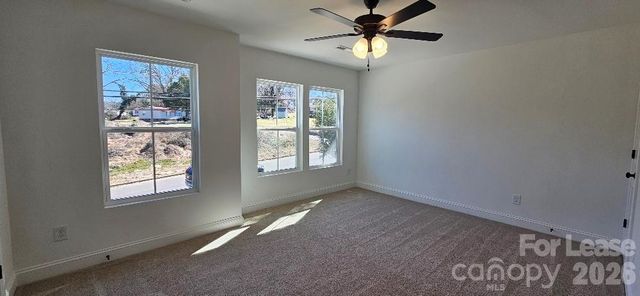 382 W Moore Avenue A, Mooresville, NC 28115