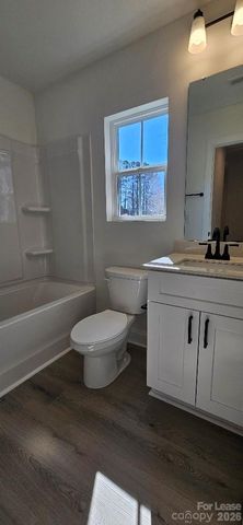 382 W Moore Avenue A, Mooresville, NC 28115
