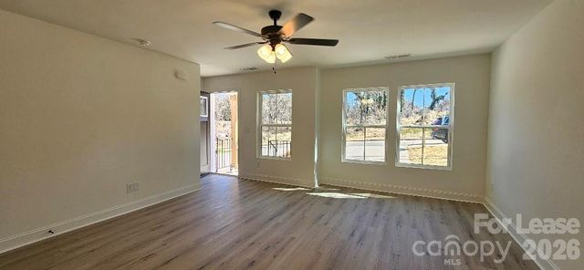 382 W Moore Avenue A, Mooresville, NC 28115
