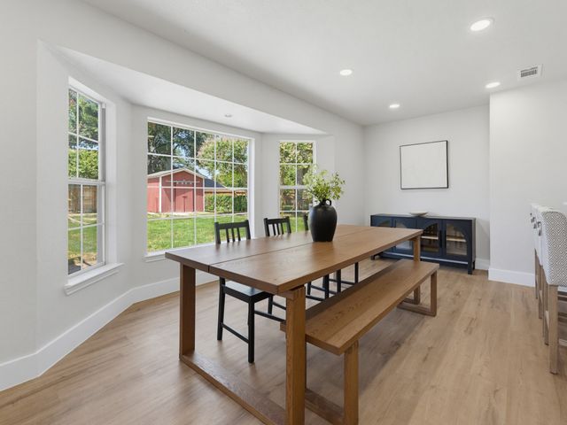 5864 Coleman Street, Westworth Village, TX 76114