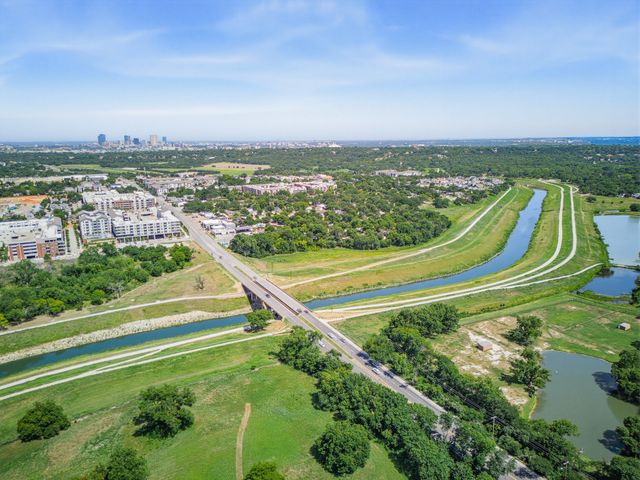 5864 Coleman Street, Westworth Village, TX 76114