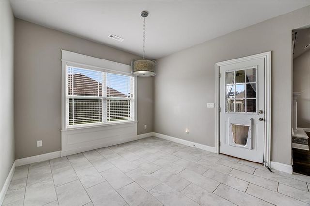 2505 SW Worthington Avenue, Bentonville, AR 72713