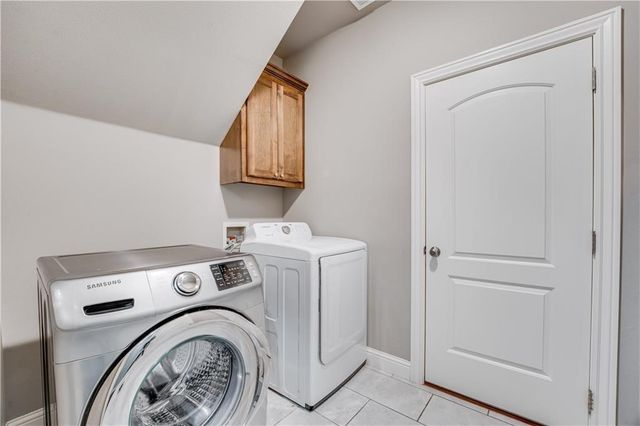 2505 SW Worthington Avenue, Bentonville, AR 72713