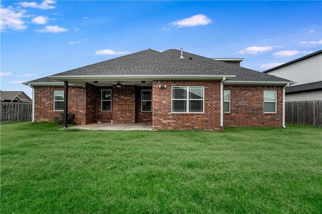 2505 SW Worthington Avenue, Bentonville, AR 72713