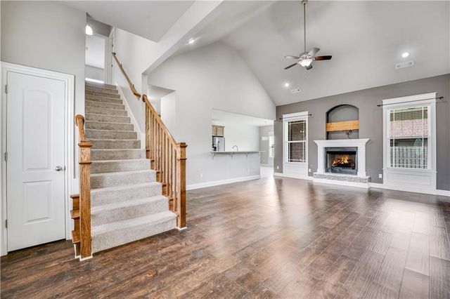 2505 SW Worthington Avenue, Bentonville, AR 72713