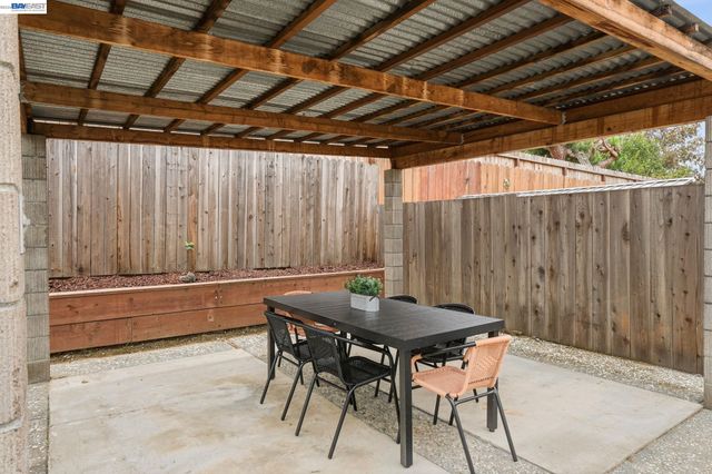 3044 San Andreas Dr, Union City, CA 94587