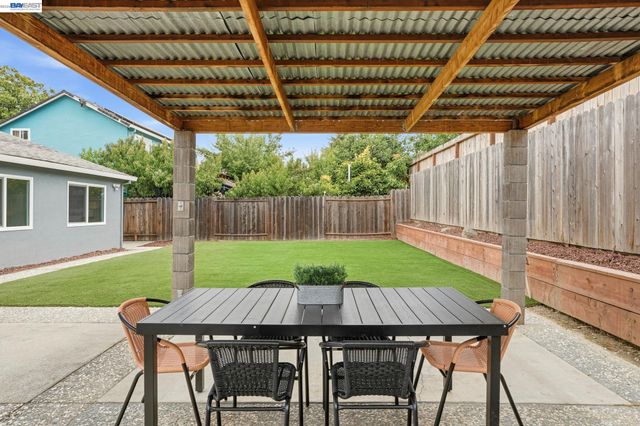 3044 San Andreas Dr, Union City, CA 94587