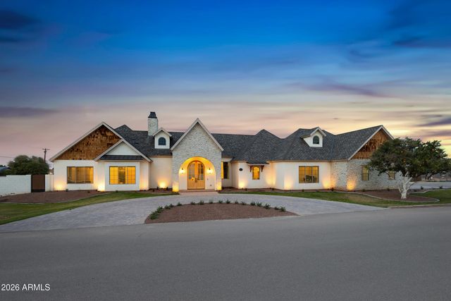 18212 E NAVAJO Drive, Queen Creek, AZ 85142