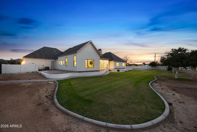 18212 E NAVAJO Drive, Queen Creek, AZ 85142