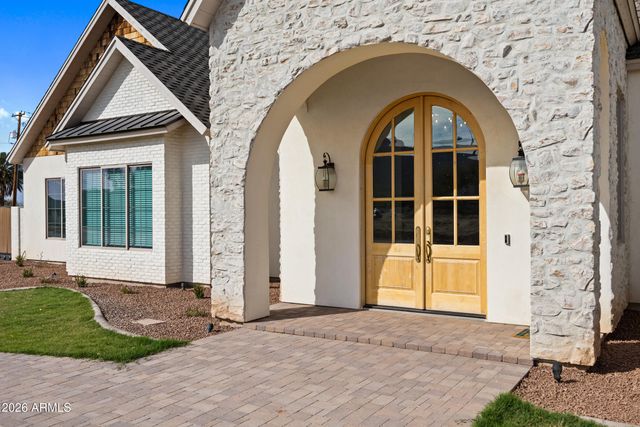 18212 E NAVAJO Drive, Queen Creek, AZ 85142