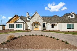 18212 E NAVAJO Drive, Queen Creek, AZ 85142