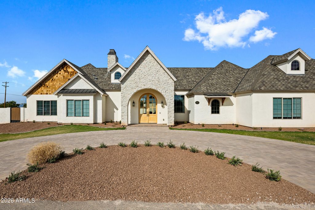 18212 E NAVAJO Drive, Queen Creek, AZ 85142