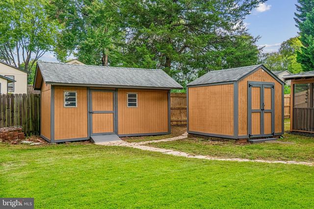 4106 HAMLIN, Chantilly, VA 20151