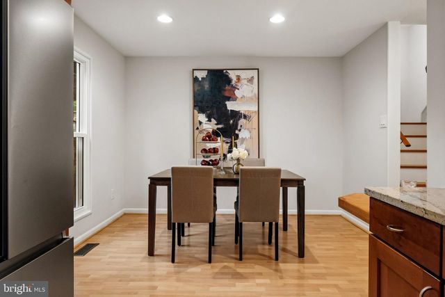 4106 HAMLIN, Chantilly, VA 20151