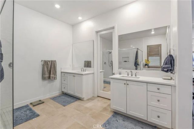 27227 Diamond Peak Lane 302, Valencia, CA 91381