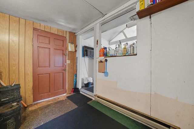 16300 Rossbridge Rd, Jackson, CA 95642