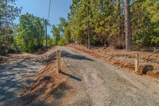 16300 Rossbridge Rd, Jackson, CA 95642