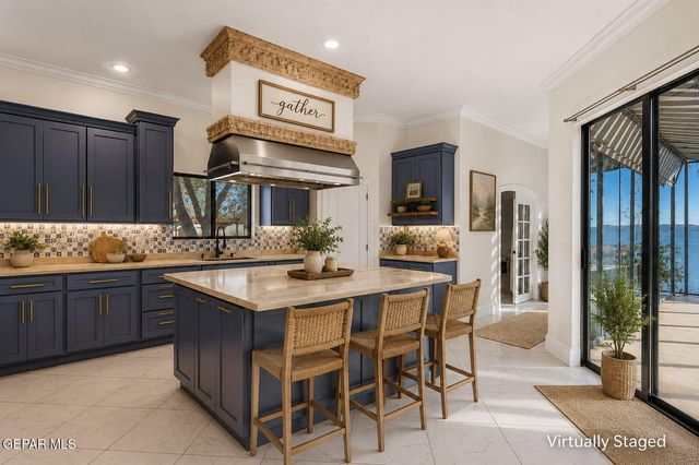 800 SMOKEY RIDGE Court, El Paso, TX 79932