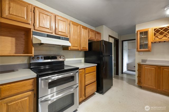 3116 Crystal Springs Road W, University Place, WA 98466