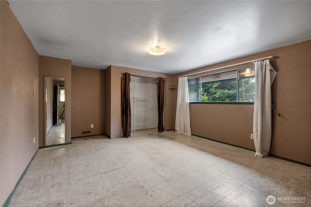 3116 Crystal Springs Road W, University Place, WA 98466