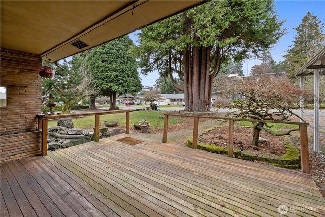 3116 Crystal Springs Road W, University Place, WA 98466