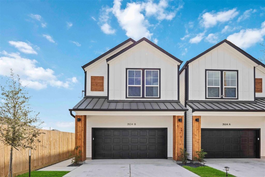 3504 Caplin Street B, Houston, TX 77026