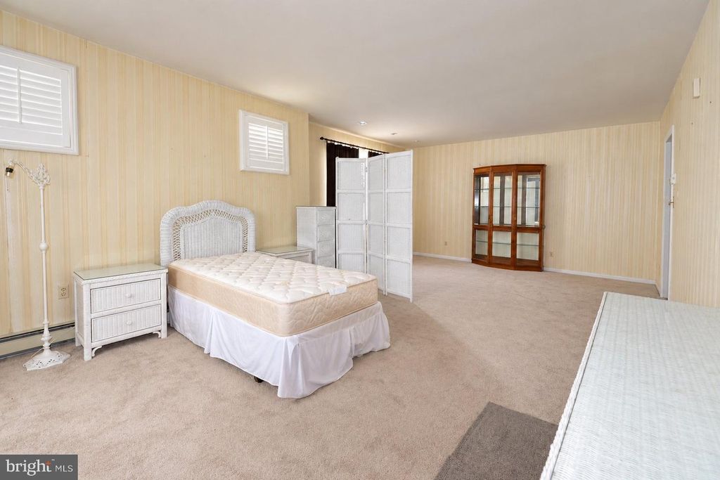 742 MAYFLOWER AVE, TRENTON, NJ 08648 — photo 4