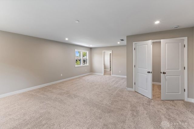 2574 Muirfield Drive, Beavercreek, OH 45431
