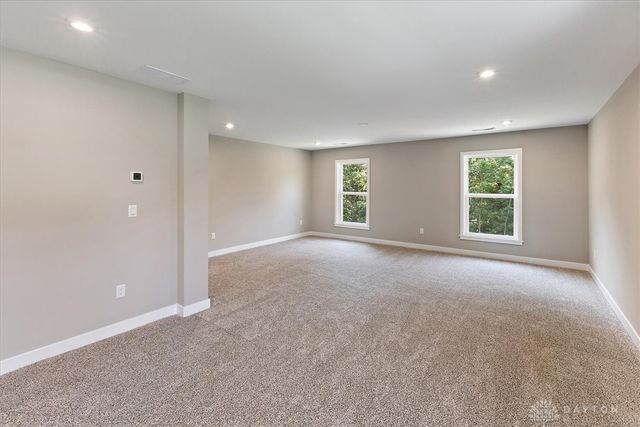 2574 Muirfield Drive, Beavercreek, OH 45431