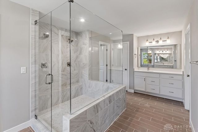 2574 Muirfield Drive, Beavercreek, OH 45431