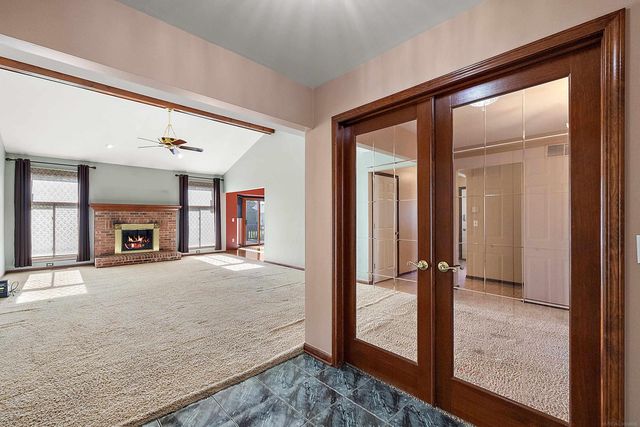 48626 Thorncroft Drive, Macomb, MI 48044
