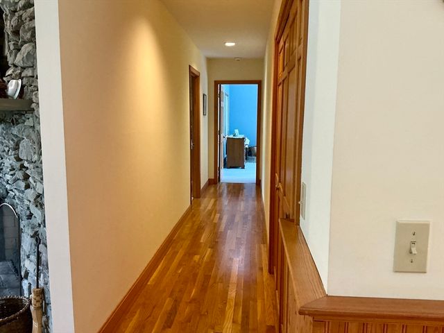 17 Heron Way, Mashpee, MA 02649