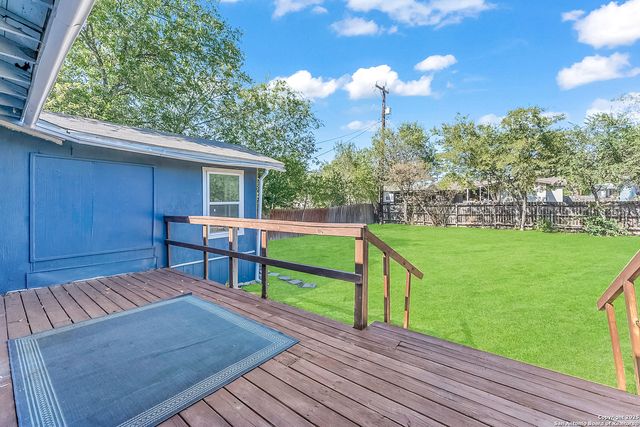 139 Belfast, San Antonio, TX 78209