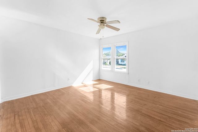 139 Belfast, San Antonio, TX 78209