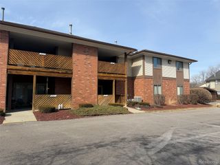16525 WOODLANE 138, Fraser, MI 48026