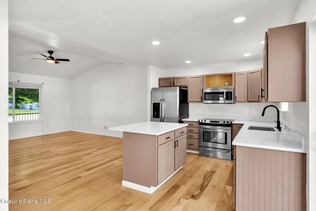 3619 W Manning LOOP, Coeur D'alene, ID 83815