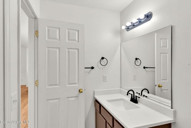 3619 W Manning LOOP, Coeur D'alene, ID 83815