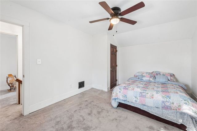 1825 Jefferson St, South Greensburg Boro, PA 15601