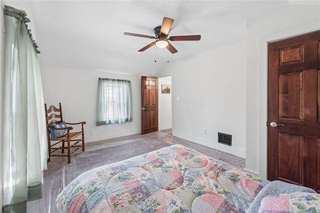 1825 Jefferson St, South Greensburg Boro, PA 15601