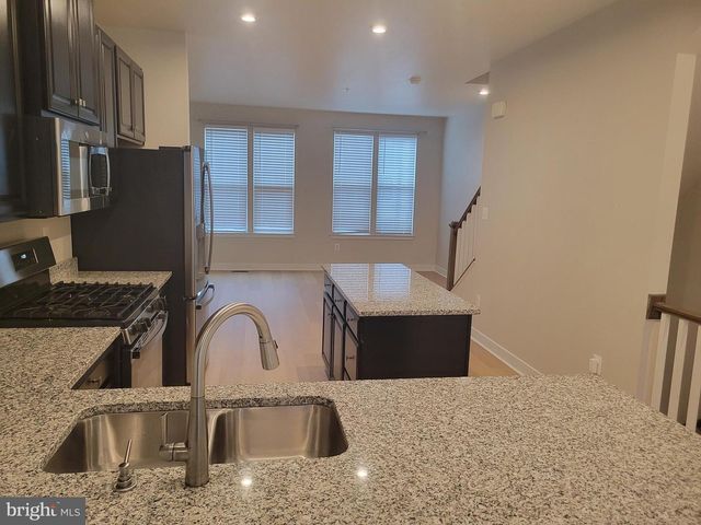 656 CHALCEDONY LN, Glen Burnie, MD 21060