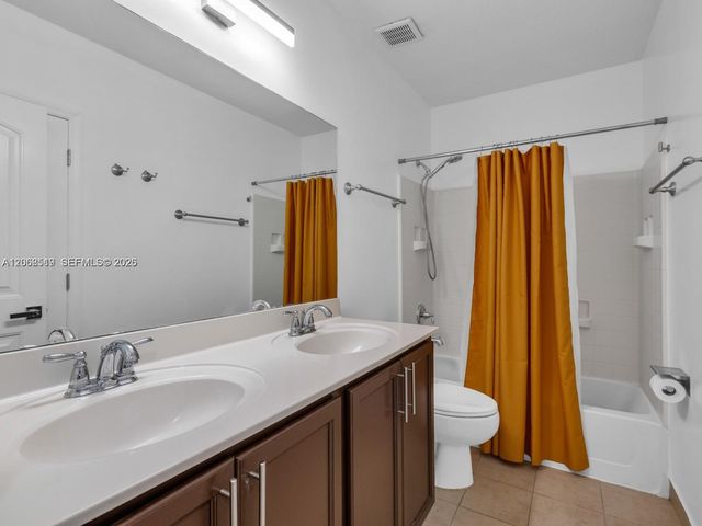 8956 SW 215th Lane 0, Cutler Bay, FL 33189