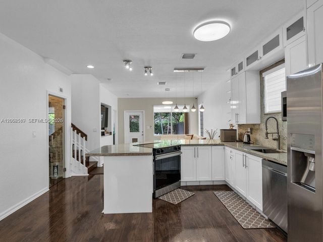 8956 SW 215th Lane 0, Cutler Bay, FL 33189
