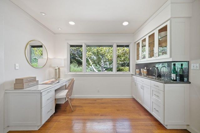 1080 Westridge Drive, Portola Valley, CA 94028