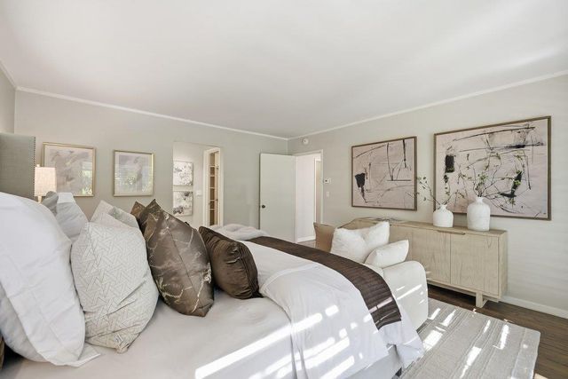 1080 Westridge Drive, Portola Valley, CA 94028