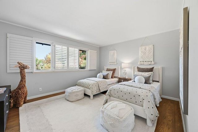 1080 Westridge Drive, Portola Valley, CA 94028