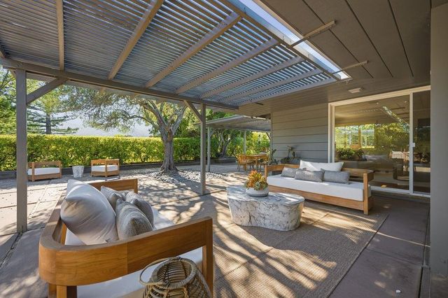 1080 Westridge Drive, Portola Valley, CA 94028