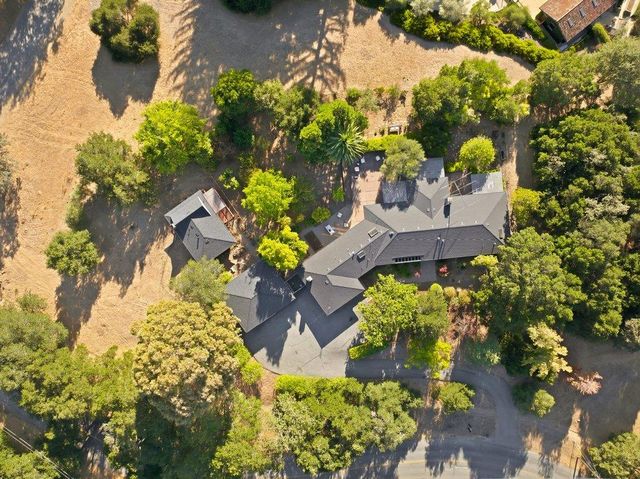 1080 Westridge Drive, Portola Valley, CA 94028