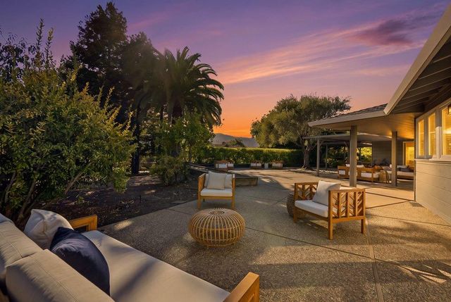 1080 Westridge Drive, Portola Valley, CA 94028