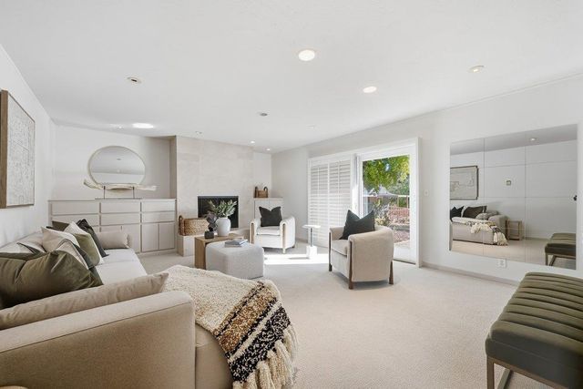1080 Westridge Drive, Portola Valley, CA 94028